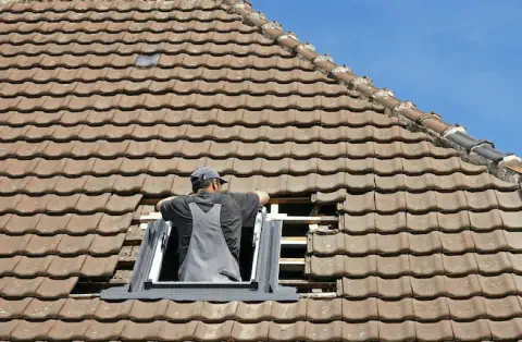 Pose de velux - Aiguines